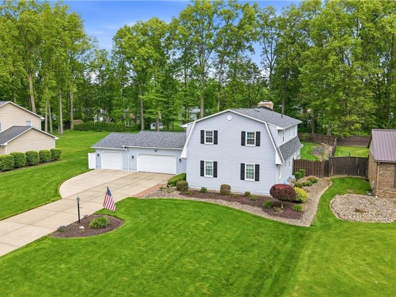 8965 Altura Drive NE, Warren, OH 44484 Photo 4