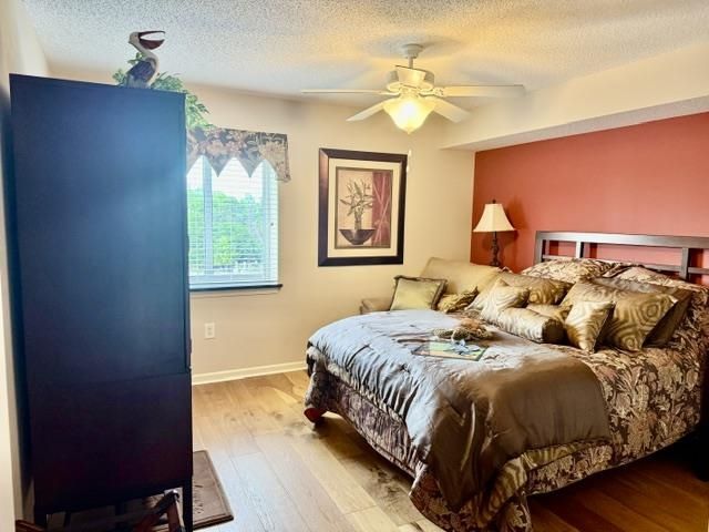 2151 Bridge View Ct. Photo 17