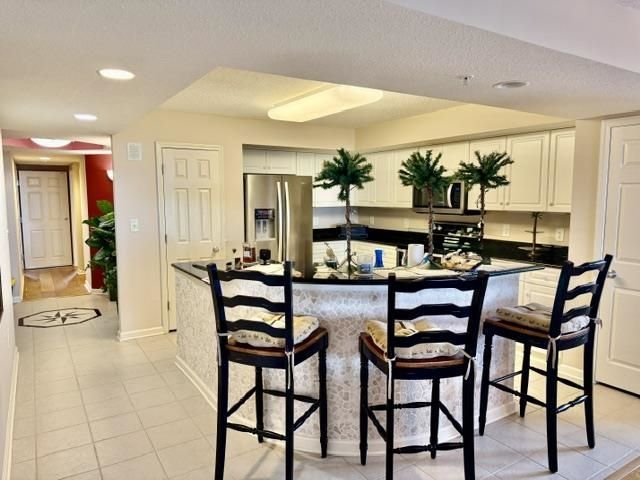 2151 Bridge View Ct. Photo 4