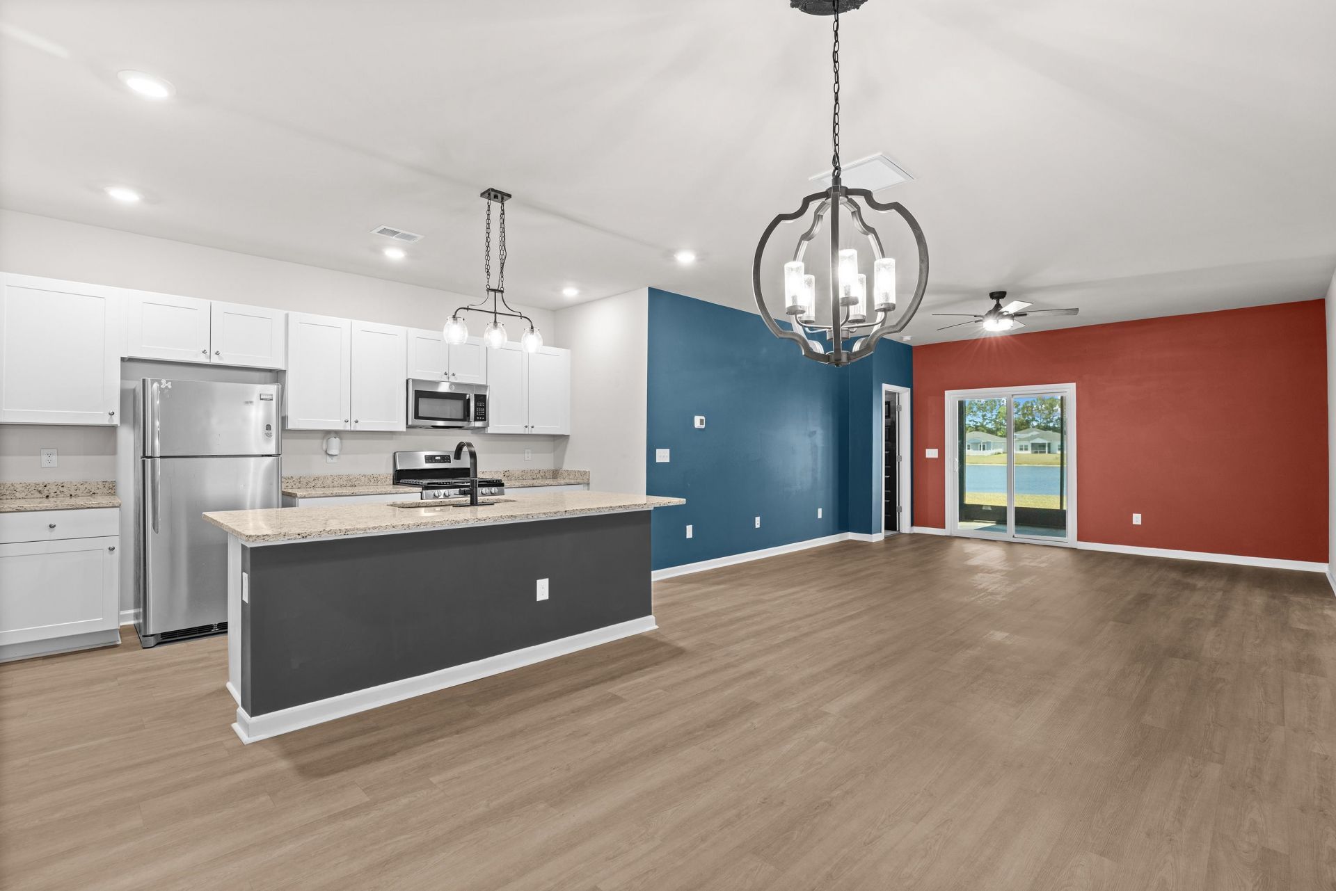 3348 Piney Woods Way  Photo 8