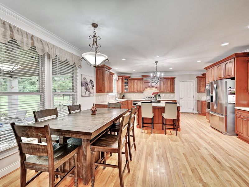 9975 Cedarwood Drive, Union, KY 41091 Photo 7