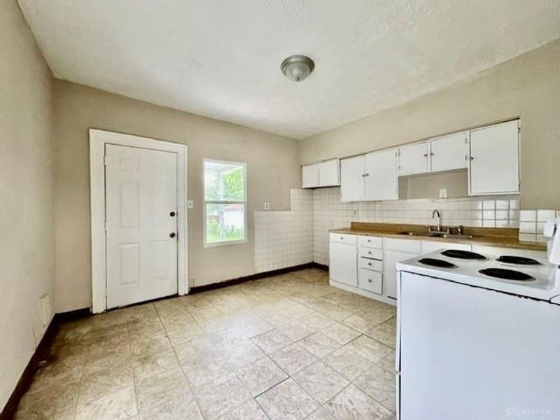 263 S Hedges Street, Dayton, OH 45403 Photo 12