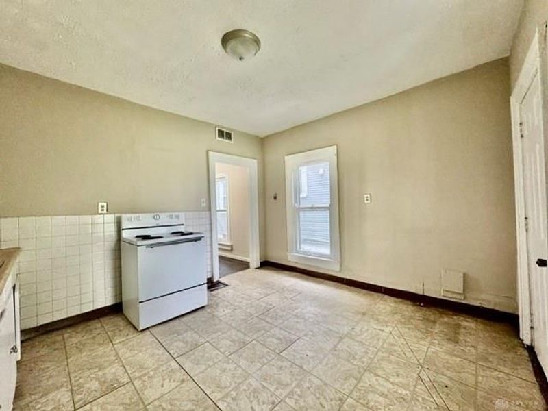 263 S Hedges Street, Dayton, OH 45403 Photo 15
