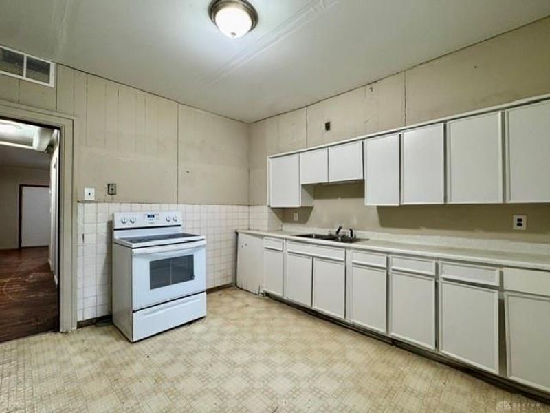 263 S Hedges Street, Dayton, OH 45403 Photo 43