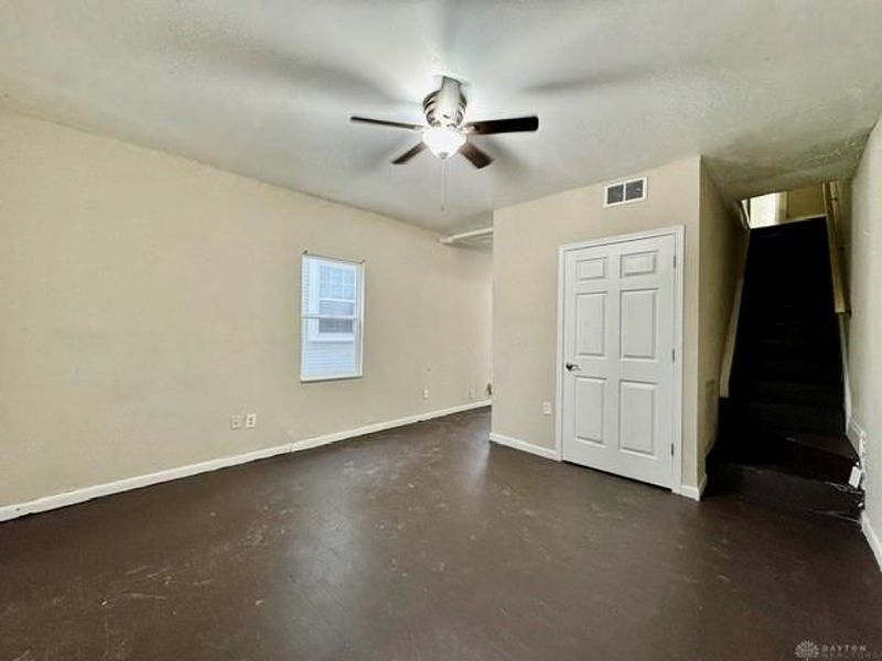 263 S Hedges Street, Dayton, OH 45403 Photo 6