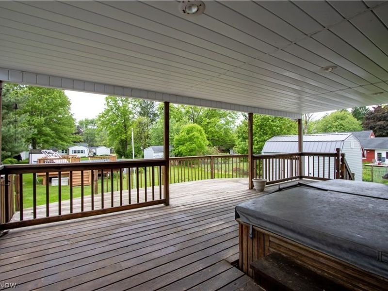 255 Wolf Avenue, Wadsworth, OH 44281 Photo 5