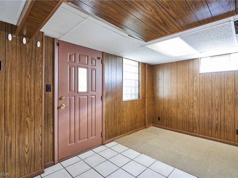 2669 Nesmith Lake Boulevard, Akron, OH 44314 Photo 26