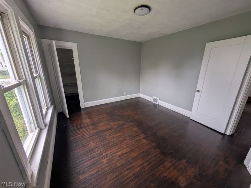 475 E 146th Street, Cleveland, OH 44110 Photo 13