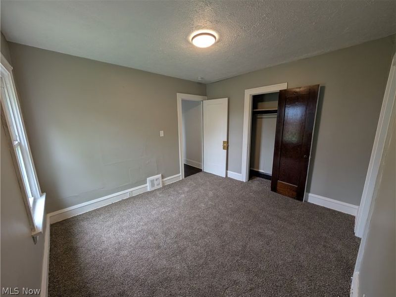 475 E 146th Street, Cleveland, OH 44110 Photo 17