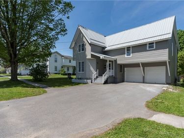 22 Vincent Street , Carthage, NY 13619