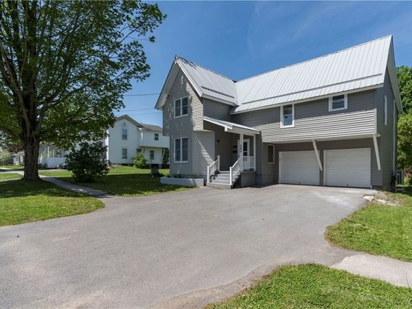 22 Vincent Street , Carthage, NY 13619