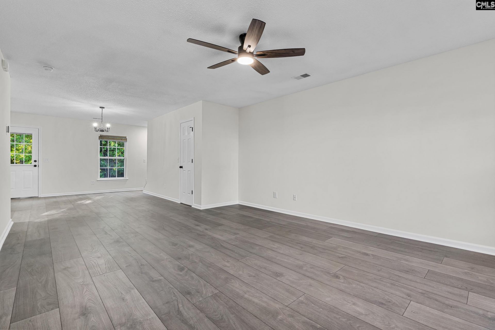 221 Arbor Falls Drive  Photo 5
