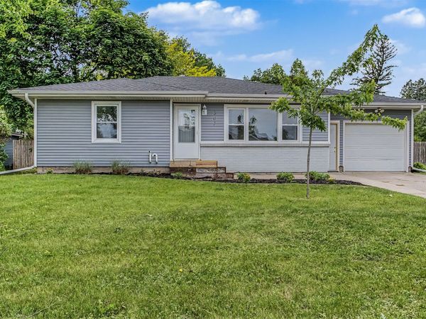 307 Dotson Drive , Ames, IA 50014