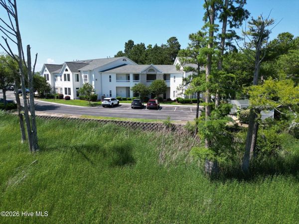 3909 Botsford Court, Unit 103, Wilmington, NC 28412