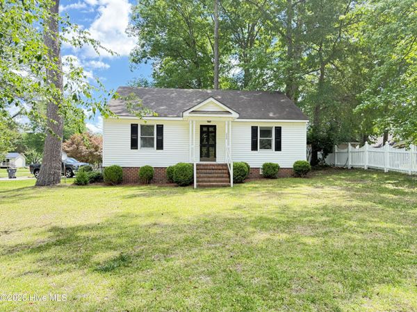 209 Oak Forest Drive NW, Rocky Mount, NC 27803