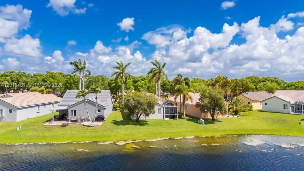 4421 Dogwood Cir , Weston, FL 33331 Photo