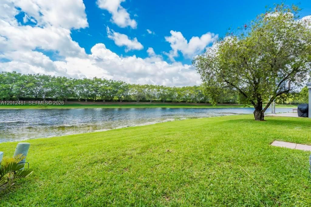 4421 Dogwood Cir , Weston, FL 33331 Photo