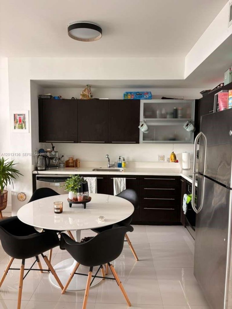 90 SW 3rd St , Unit 2106, Miami, FL 33130 Photo