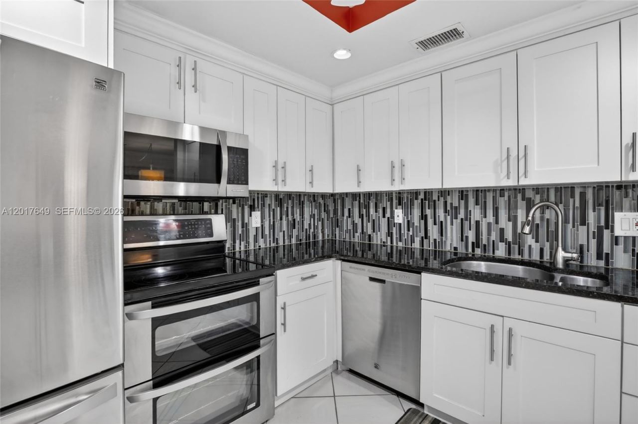 6600 Cypress Rd , Unit 504, Plantation, FL 33317 Photo