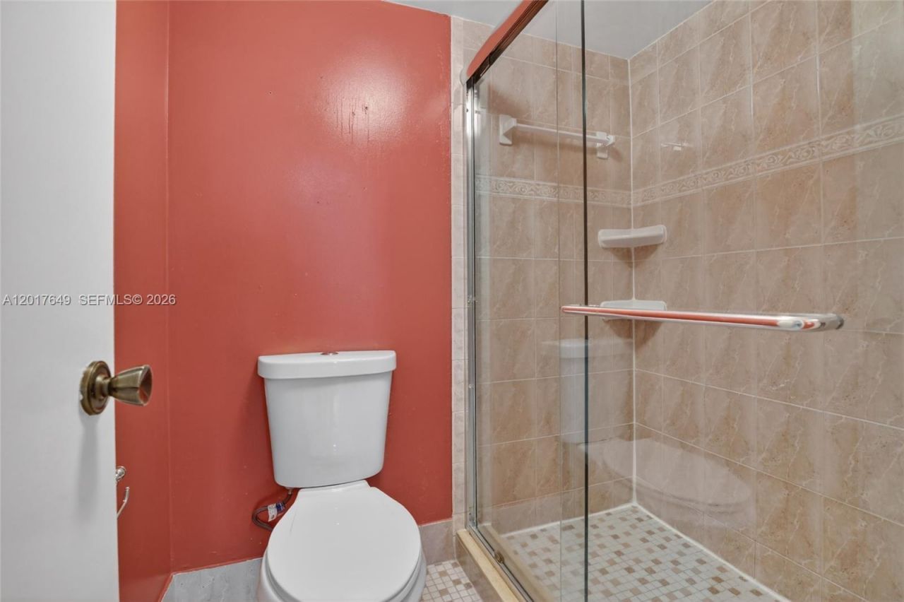 6600 Cypress Rd , Unit 504, Plantation, FL 33317 Photo