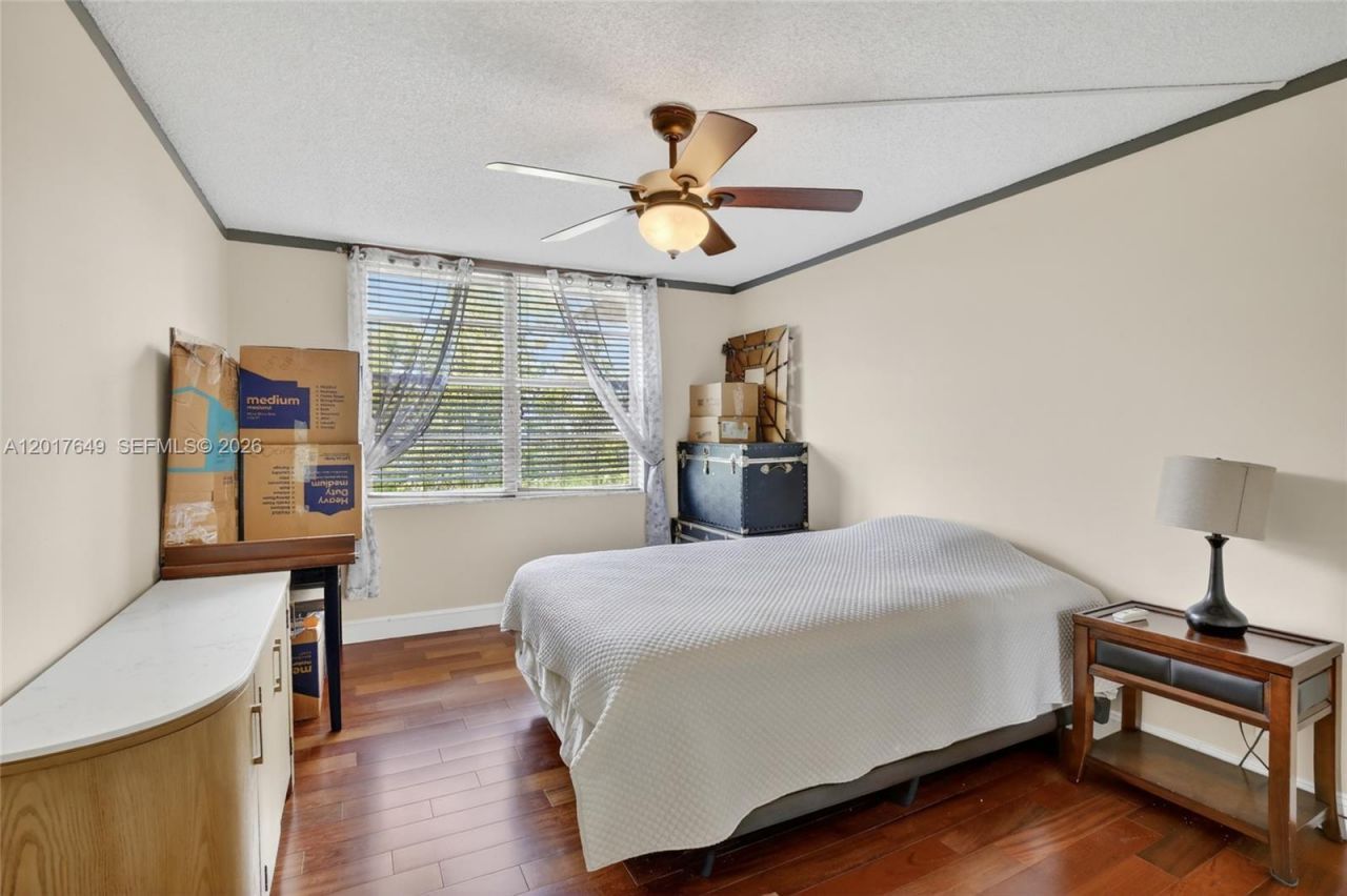 6600 Cypress Rd , Unit 504, Plantation, FL 33317 Photo