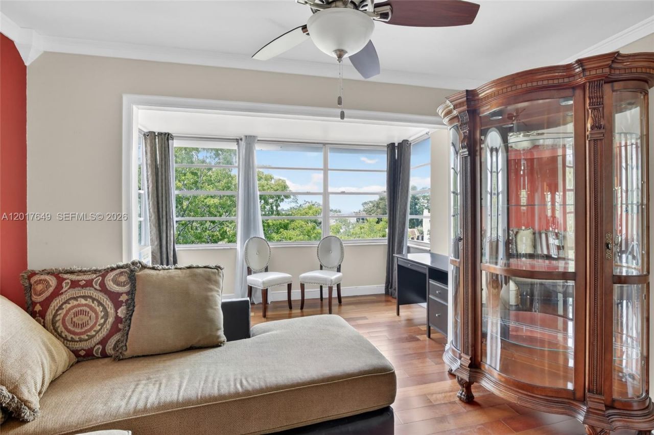 6600 Cypress Rd , Unit 504, Plantation, FL 33317 Photo