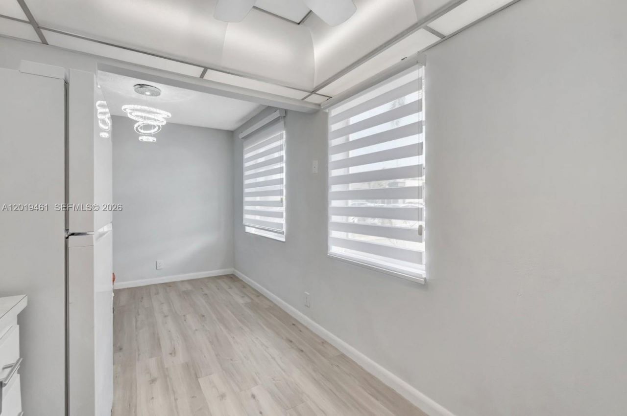 481 Burgundy K , Unit K, Delray Beach, FL 33484 Photo