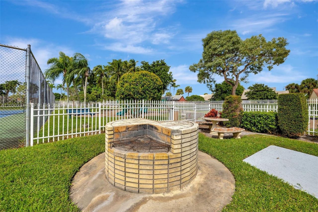 9912 S 61st Way S , Unit A, Boynton Beach, FL 33437 Photo