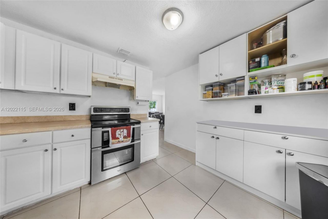 2411 Fletcher St, Hollywood, FL 33020 Photo