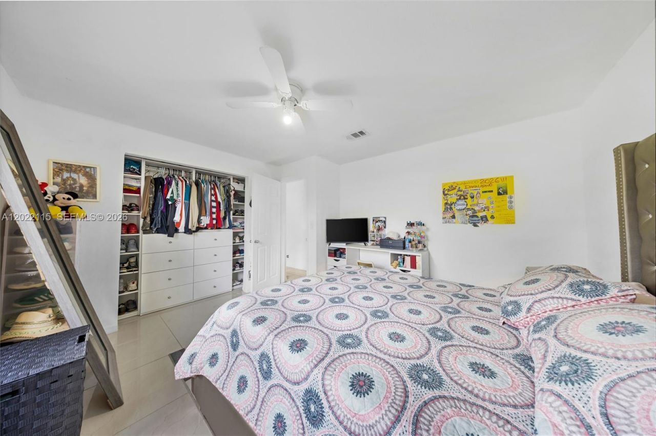 2411 Fletcher St, Hollywood, FL 33020 Photo