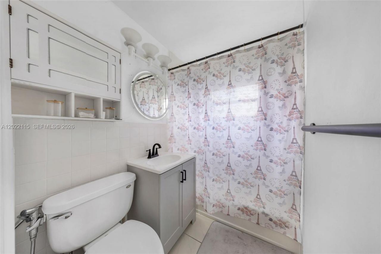 2411 Fletcher St, Hollywood, FL 33020 Photo