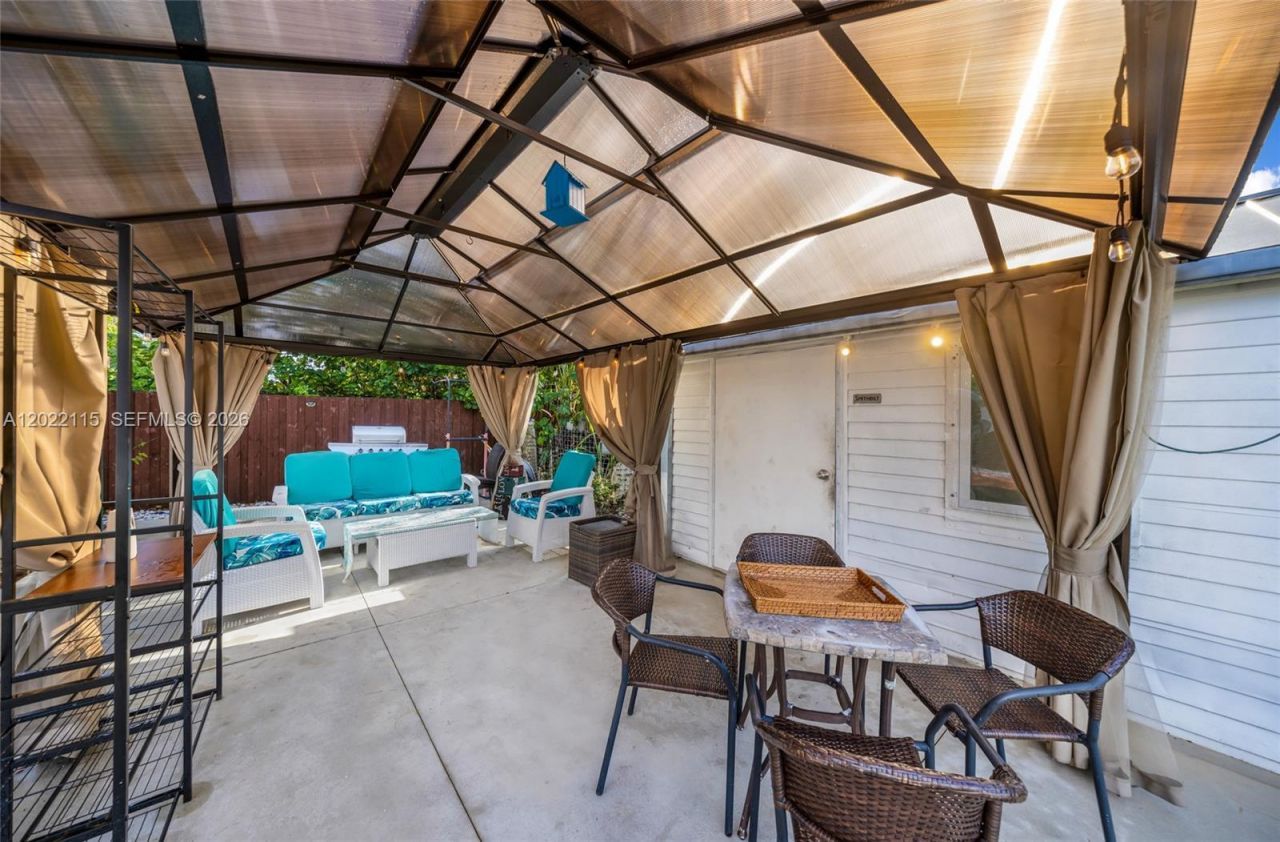 2411 Fletcher St, Hollywood, FL 33020 Photo