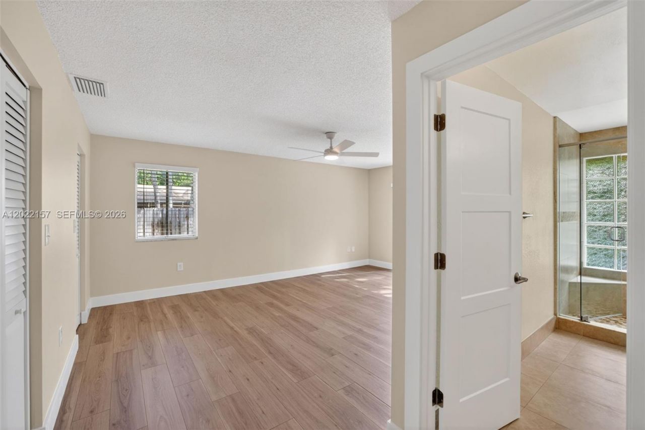 1660 NW 94th Ave, Plantation, FL 33322 Photo