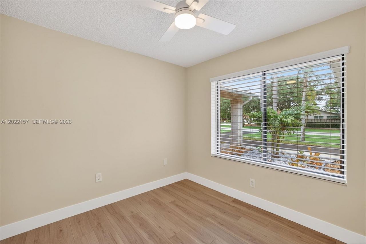 1660 NW 94th Ave, Plantation, FL 33322 Photo
