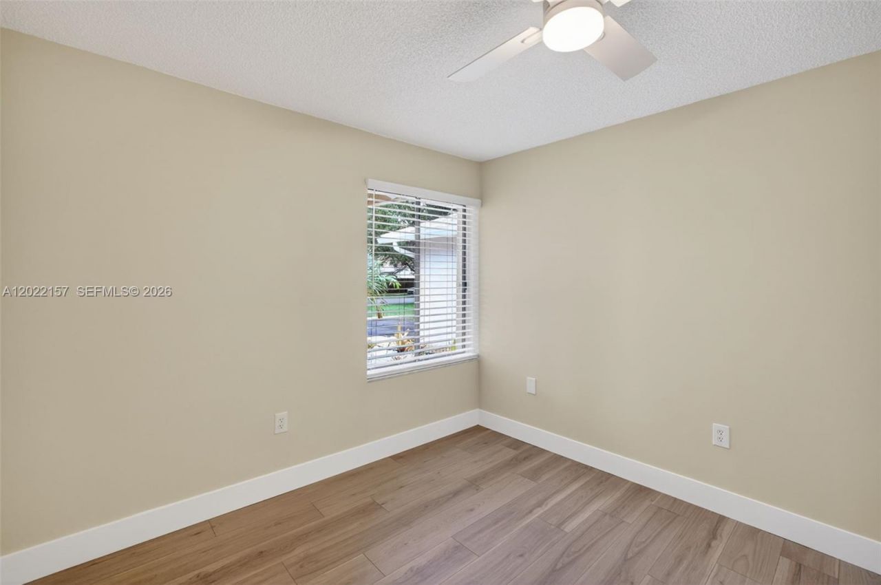 1660 NW 94th Ave, Plantation, FL 33322 Photo