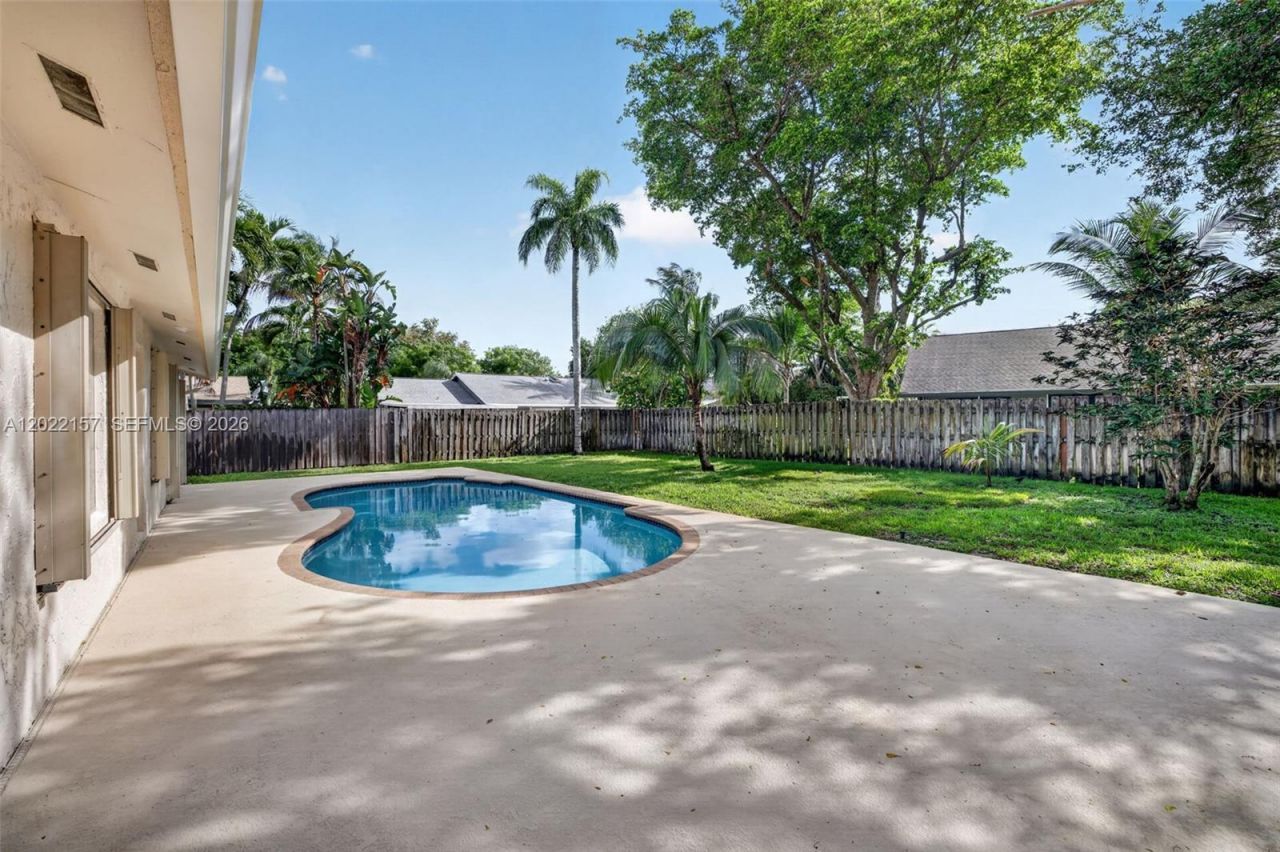 1660 NW 94th Ave, Plantation, FL 33322 Photo