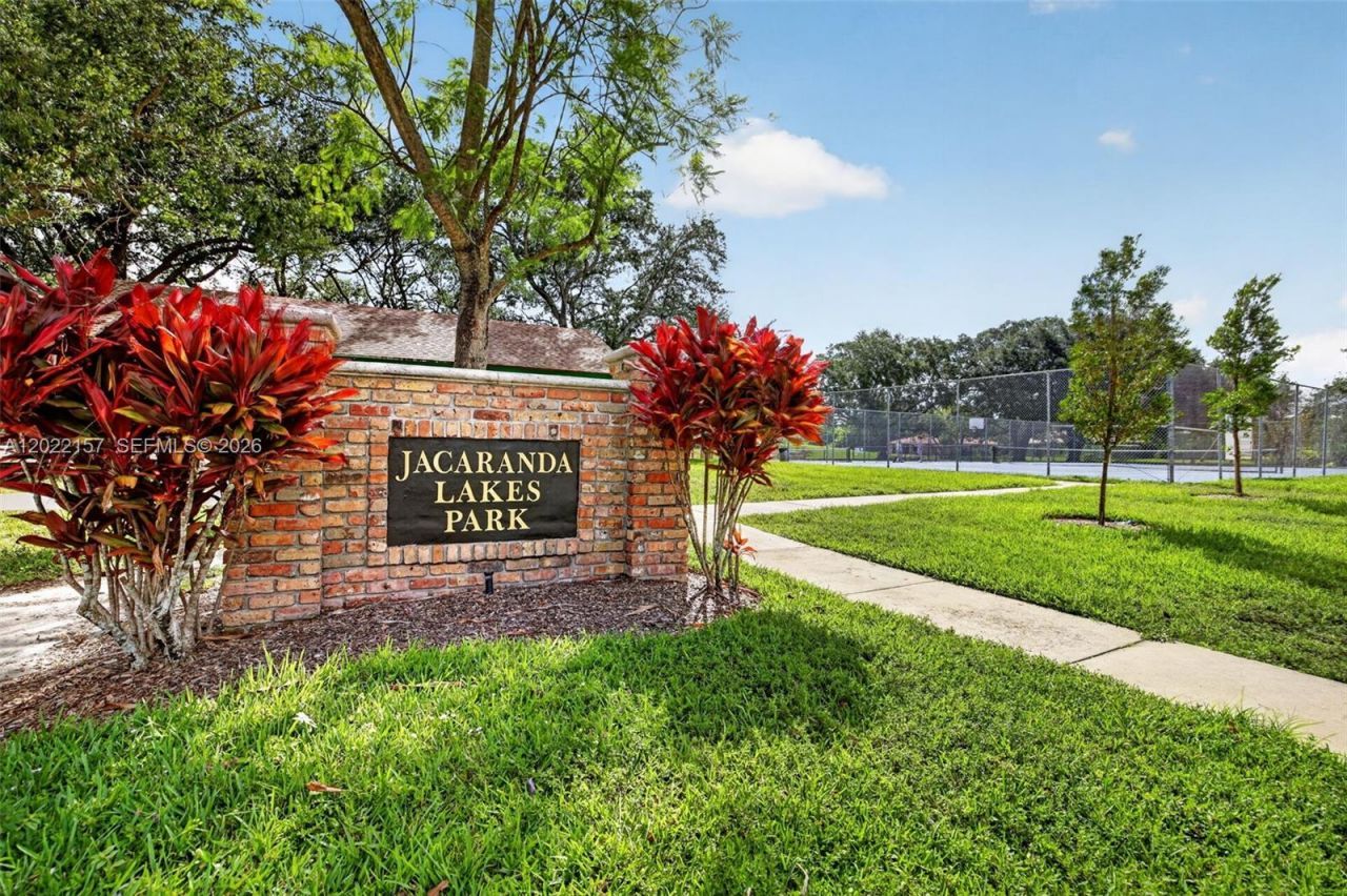 1660 NW 94th Ave, Plantation, FL 33322 Photo