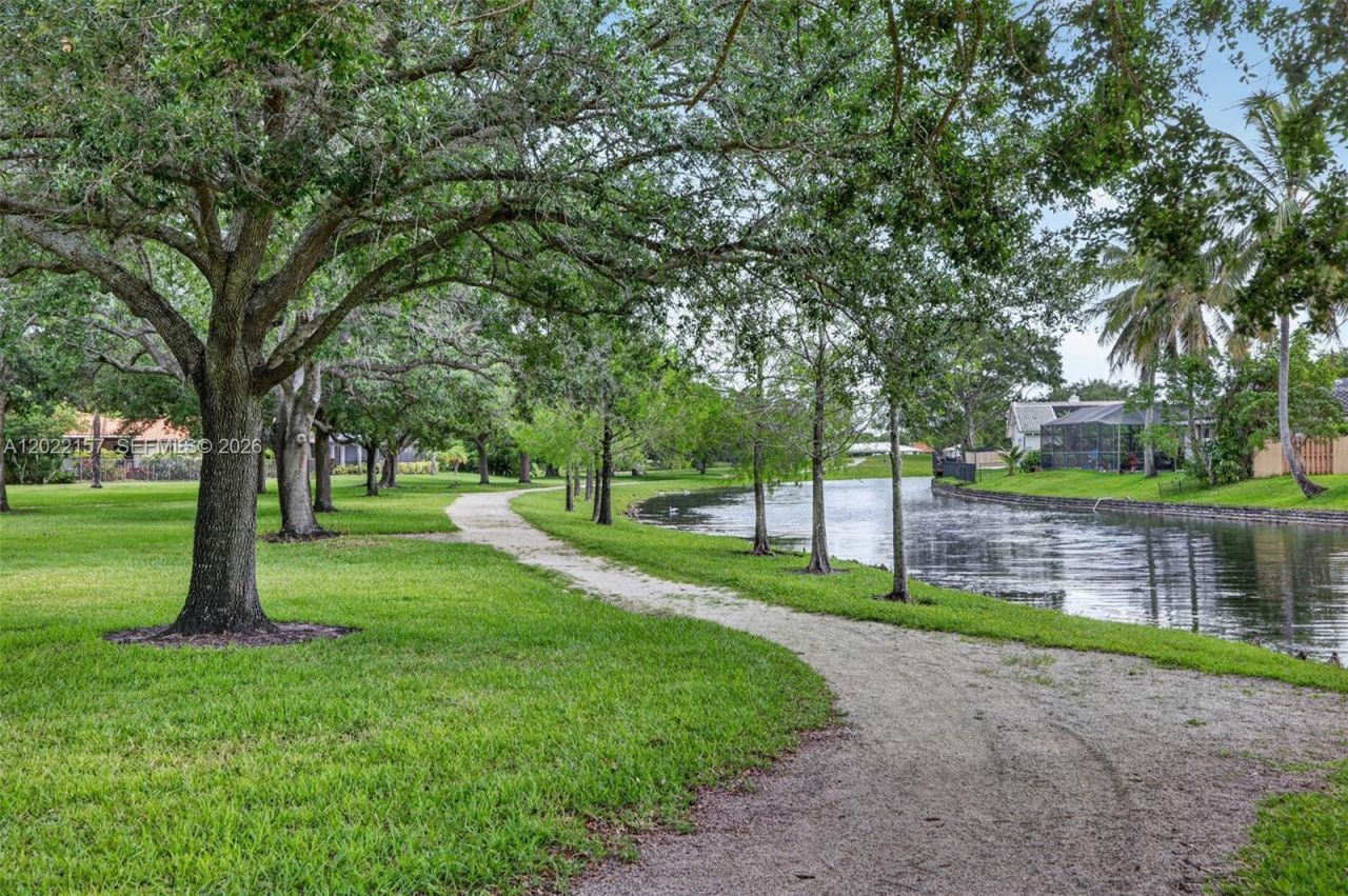1660 NW 94th Ave, Plantation, FL 33322 Photo