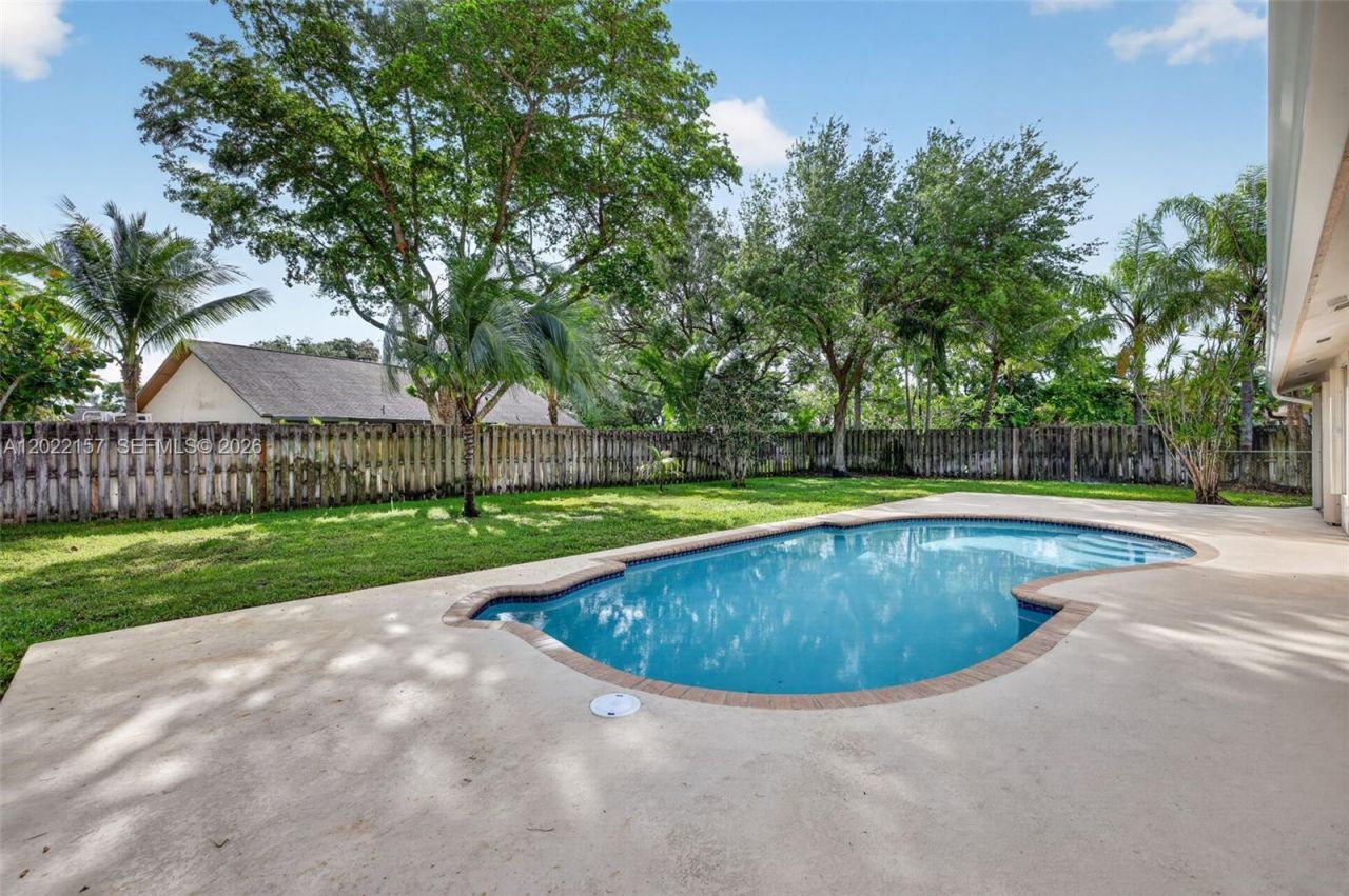 1660 NW 94th Ave, Plantation, FL 33322 Photo
