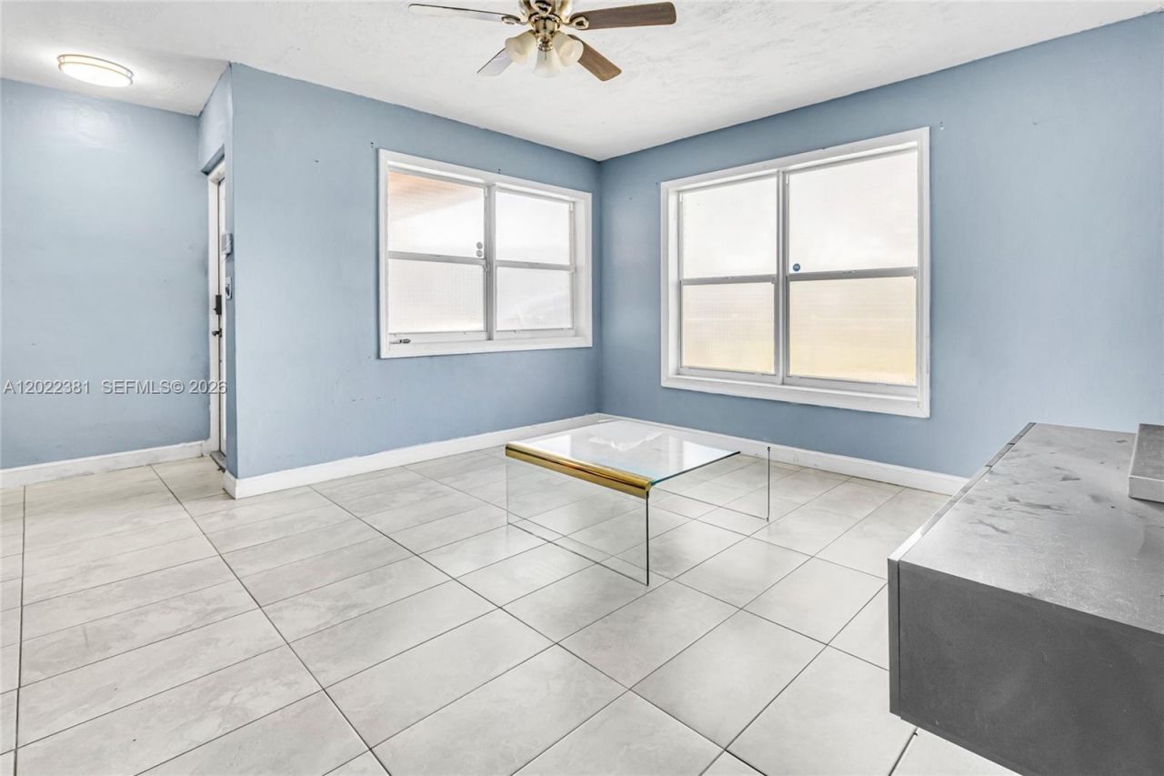 1021 NW 23rd Rd, Fort Lauderdale, FL 33311 Photo