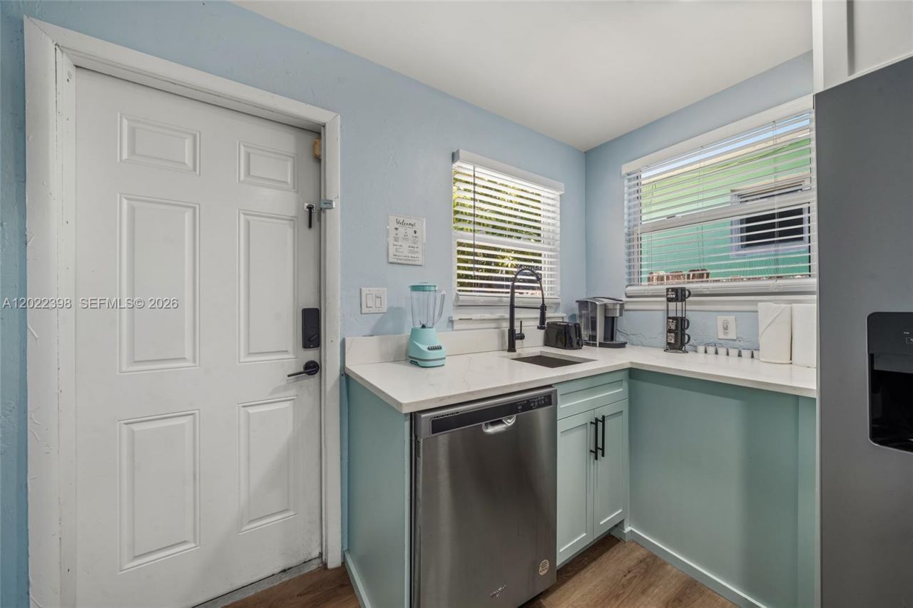 629 N F St , Lake Worth, FL 33460 Photo