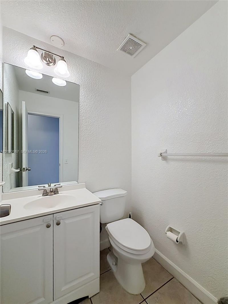 1571 NW 96th Way , Unit 1571, Pembroke Pines, FL 33024 Photo