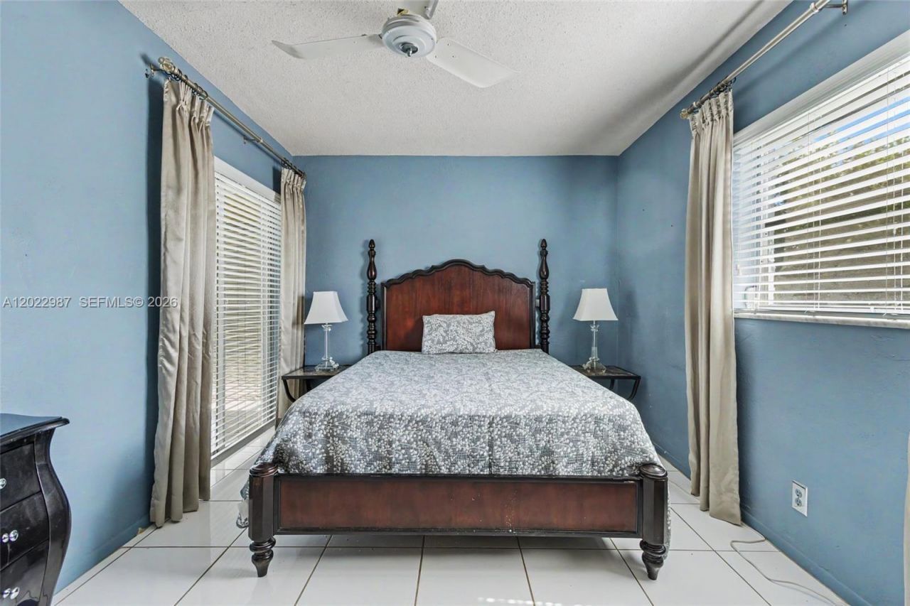 8309 NW 59th Pl, Tamarac, FL 33321 Photo