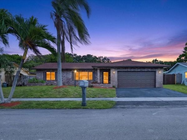2460 NW 67 ct, Fort Lauderdale, FL 33309