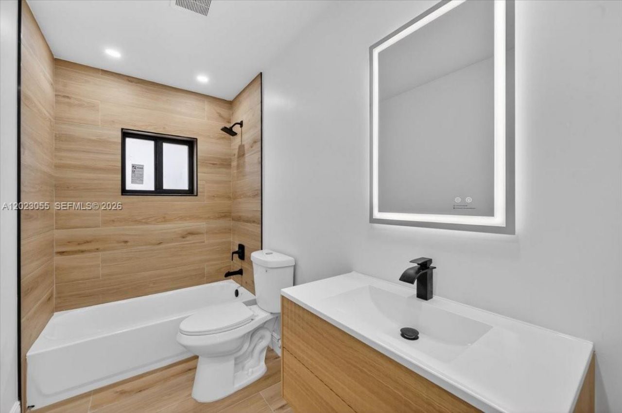 2460 NW 67 Ct , Fort Lauderdale, FL 33309 Photo