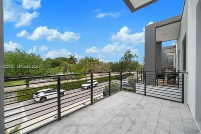 6812 SW 80th St , Miami, FL 33143 Photo