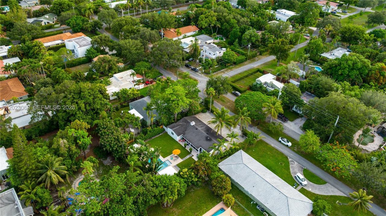 11403 NE 8th Ave , Biscayne Park, FL 33161 Photo
