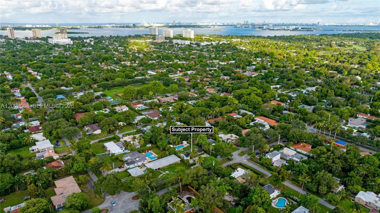 11403 NE 8th Ave , Biscayne Park, FL 33161 Photo