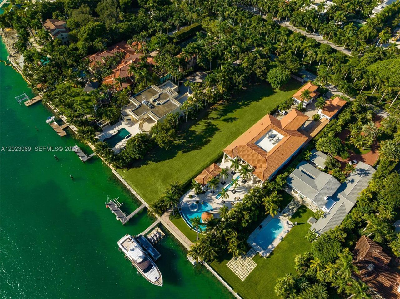 36 Star Island Dr , Miami Beach, FL 33139 Photo