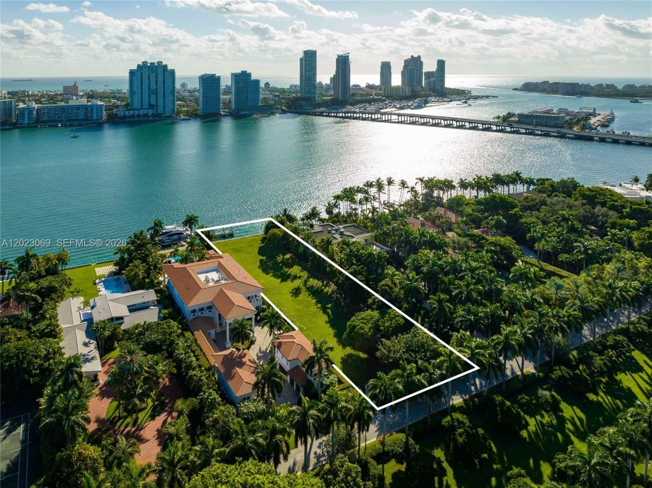 36 Star Island Dr , Miami Beach, FL 33139 Photo